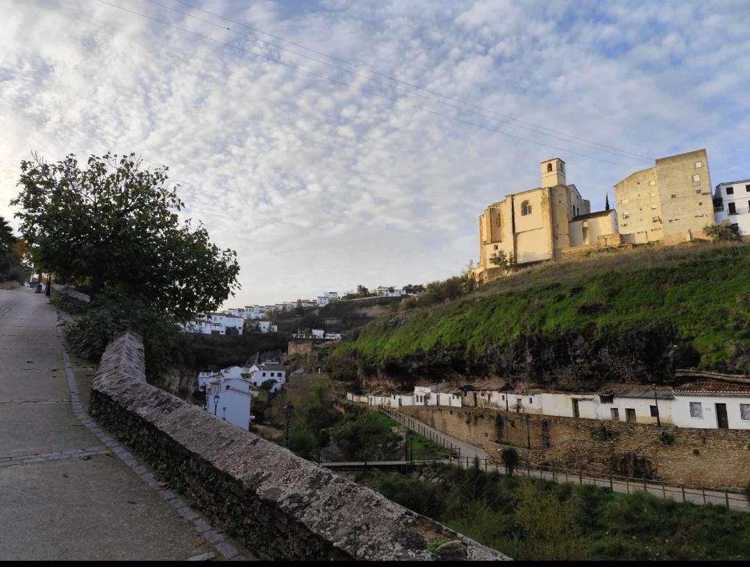 Appartamento La Medina Baja Setenil De Las Bodegas Esterno foto